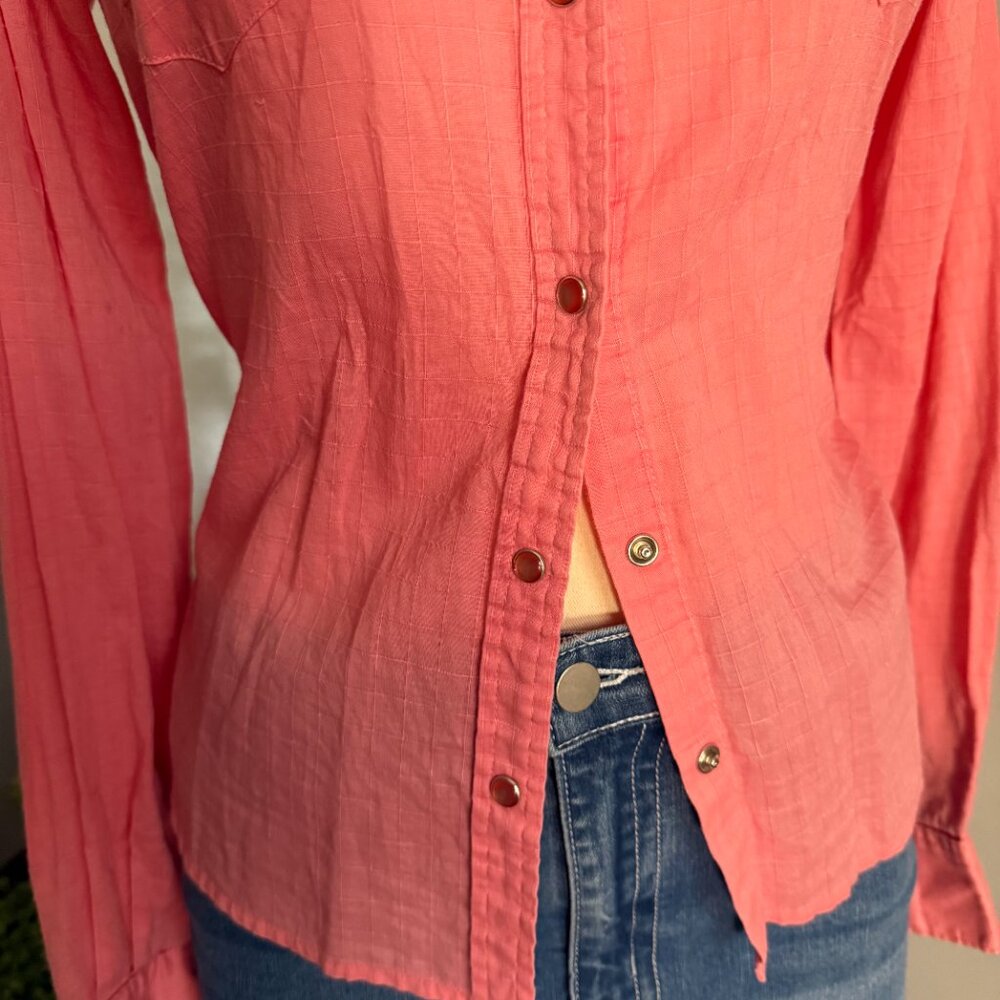 Pink Western Snap Button Cowgirl Shirt - Picture 5 of 10